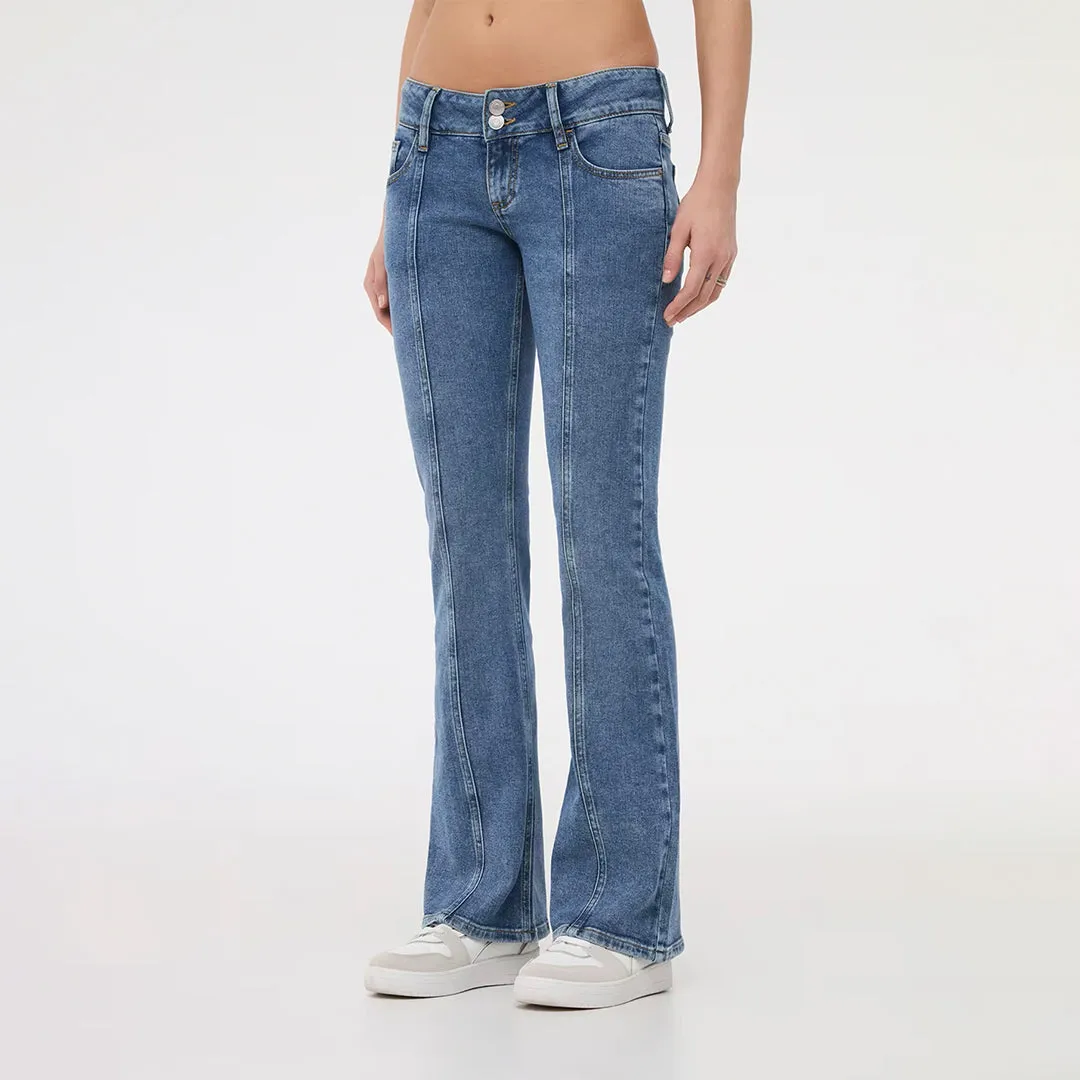 Flared Jeans