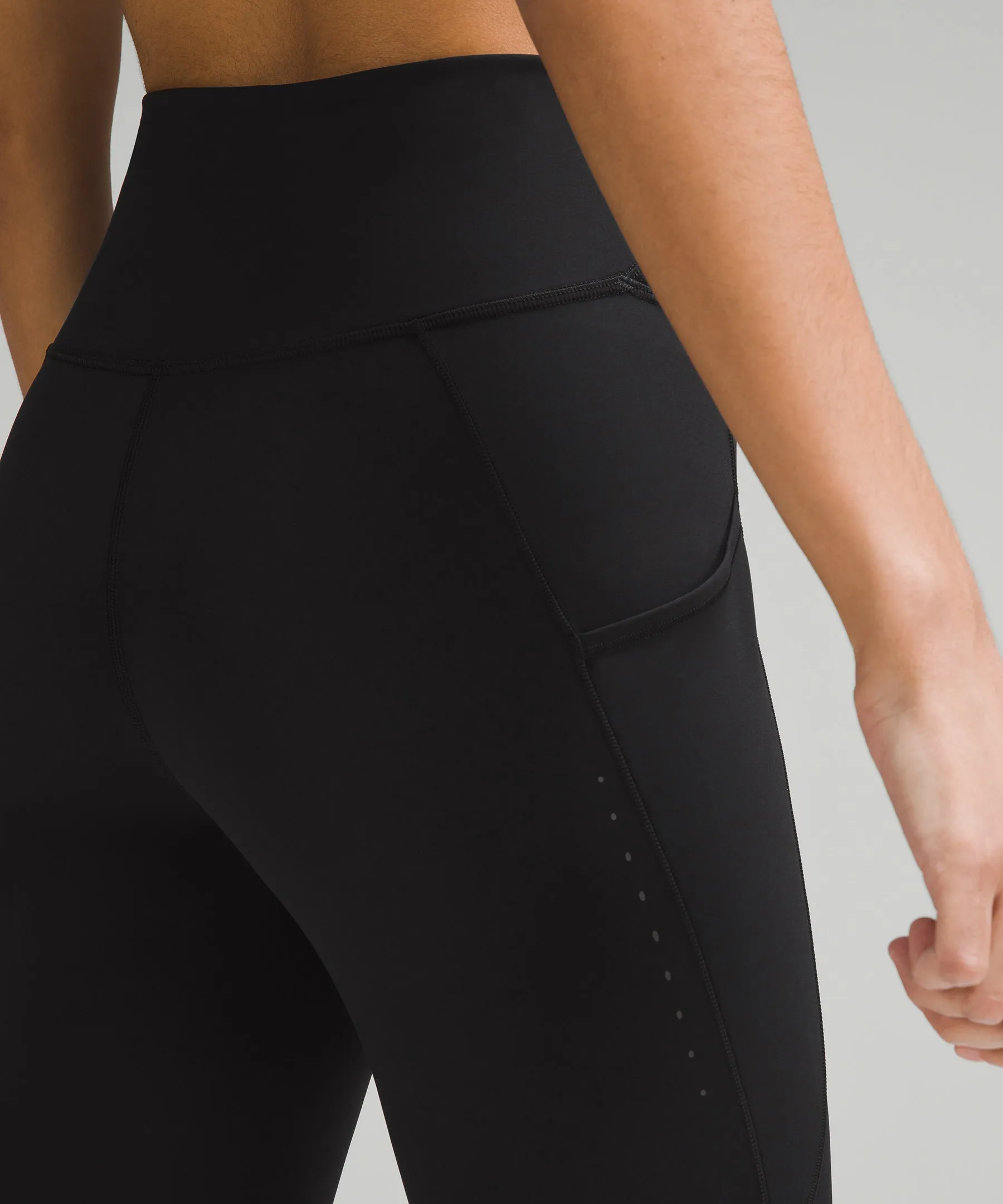 LULULEMON BLK FAST AND FREE HR 23